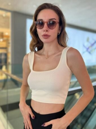ΑΜΑΝΙΚΟ CROP TOP – ΜΠΕΖ Tops