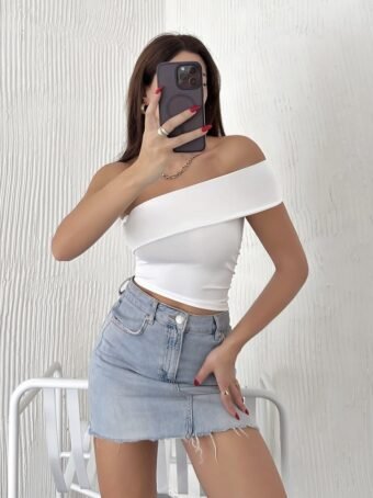 ΣΤΡΑΠΛΕΣ CROP ΤΟΠ – ΛΕΥΚΟ Tops 10